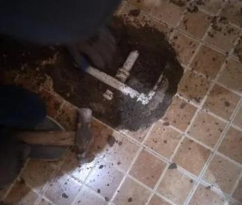 辽阳卫生间漏水维修公司为您分享下卫生间渗水如何处理及注意事项